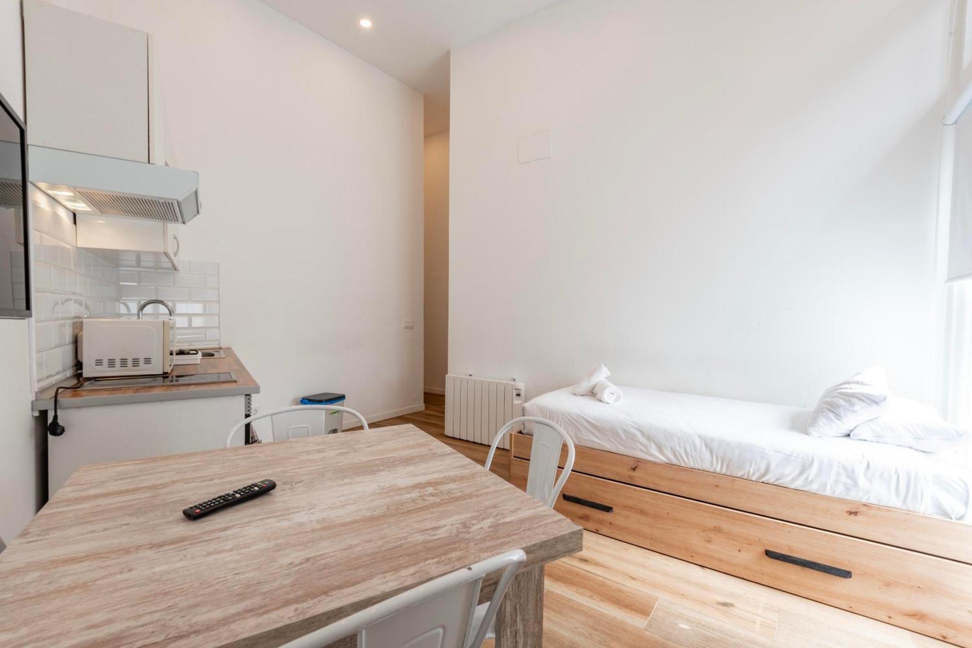 New 1 Min Metro, Cozy 1 Bed Close To Downtown, Wifi A Madrid Exteriér fotografie